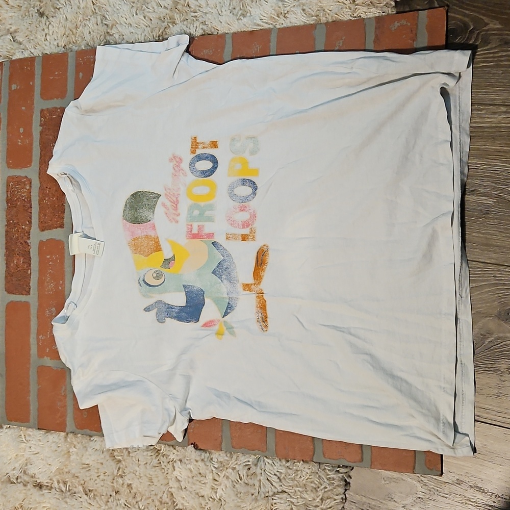 H&M Froot Loops Tee Shirt. Womens L.